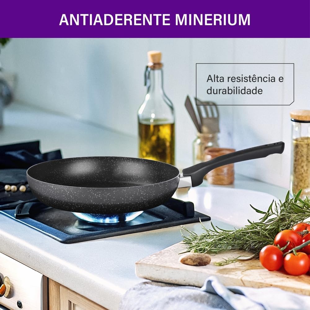 Frigideira Rochedo Stone Pro 24cm Preto com Efeito Pedra e Antiaderente Minerium, Alta Resistência e Durabilidade, Cabos Ergonômicos para Maior Segurança e Base Limpa Fácil