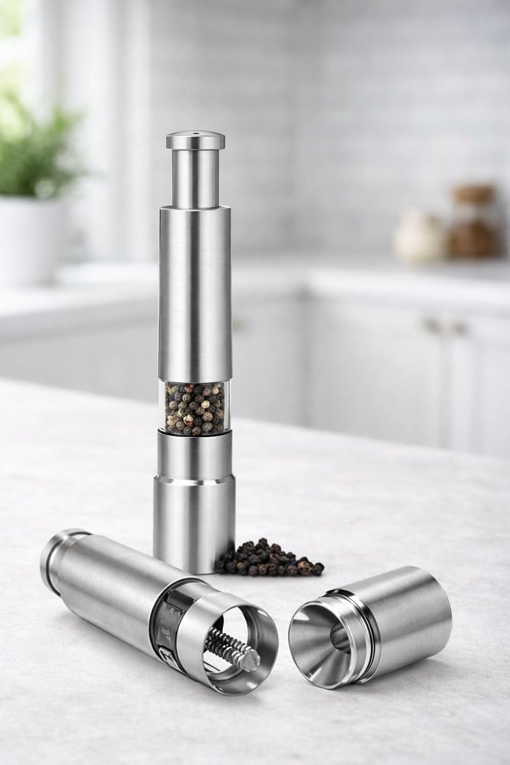 Kit Moedor Manual de Sal e Pimenta em Aço Inox 15 cm – Design Moderno para Cozinha e Mesa