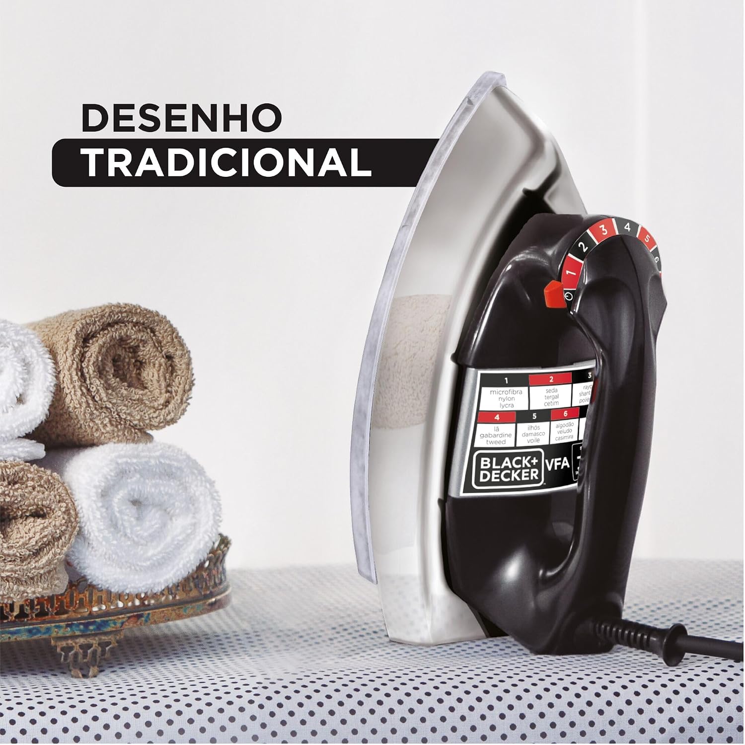 BLACK+DECKER Ferro de Passar Roupa a Seco, Metálico Preto, Modelo VFA1110XM6, 220V