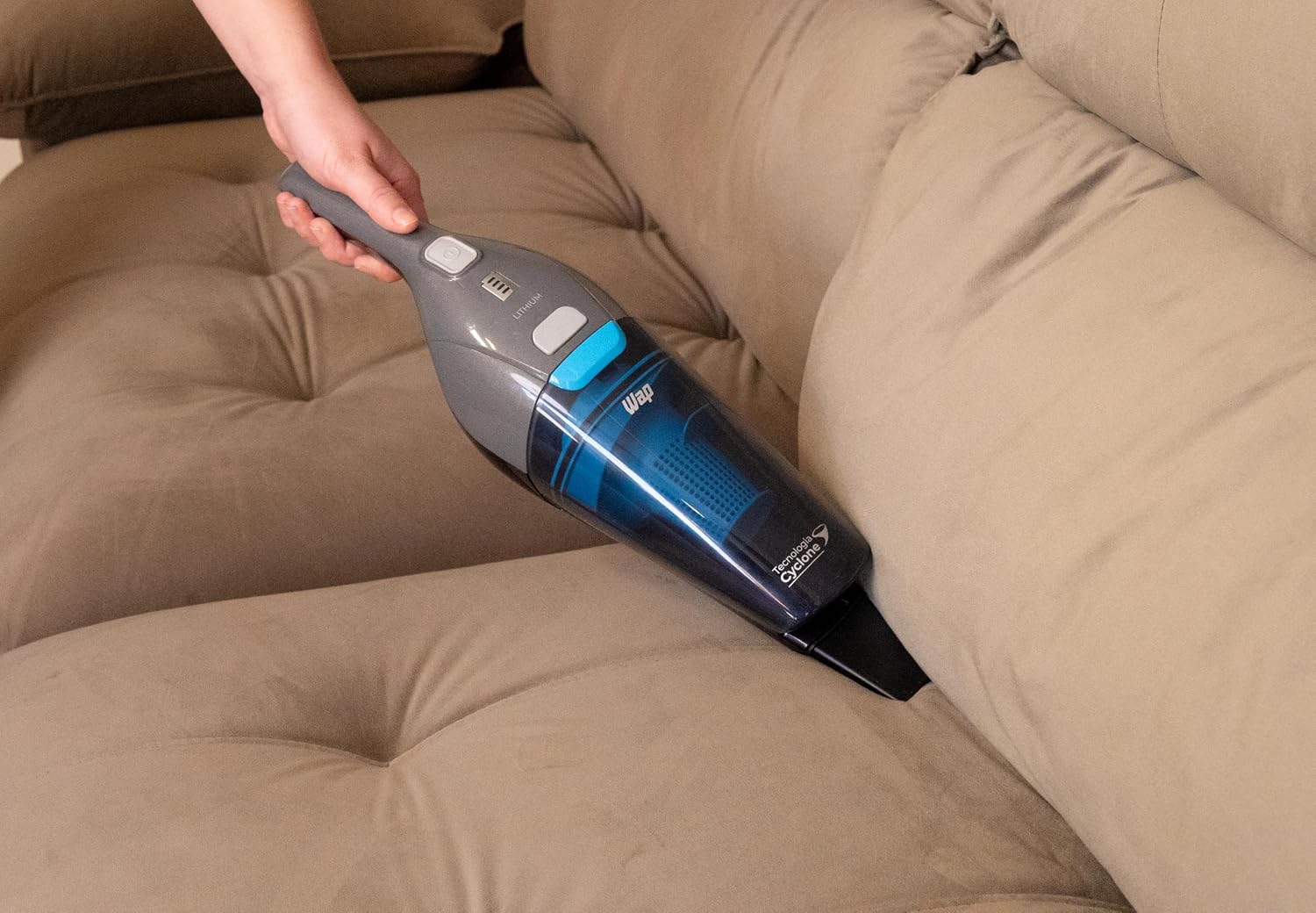 Aspirador Vertical com Tecnologia Cyclone e Bocal 180 Graus